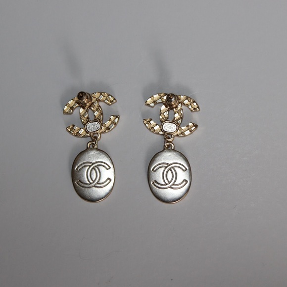 Chanel Earrings w/CoCo Image - Picture 3 of 5